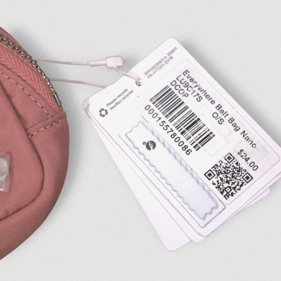NWT! Lululemon Everywhere Belt Bag Nano Deco Pink Wrist Arm Stanley Owala Yeti - Picture 4 of 8